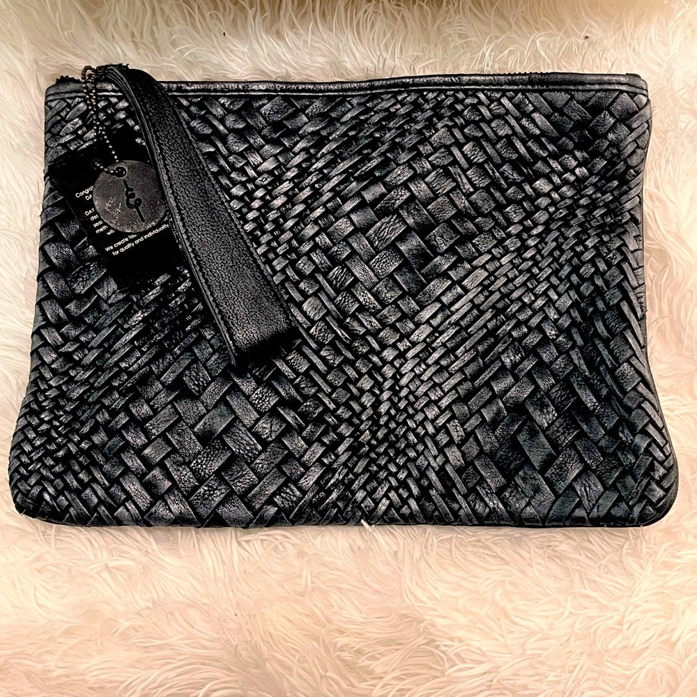 Day and mood wristlet